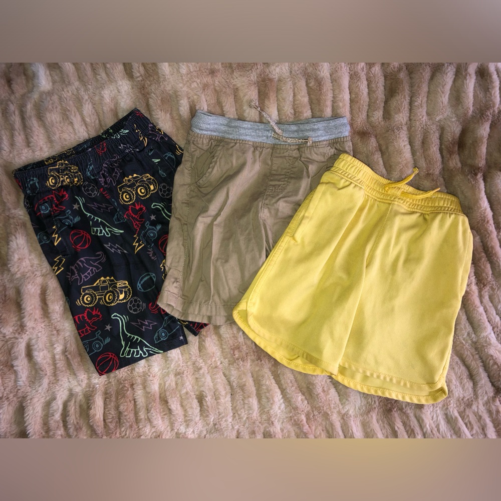 Boys 5T shorts bundle